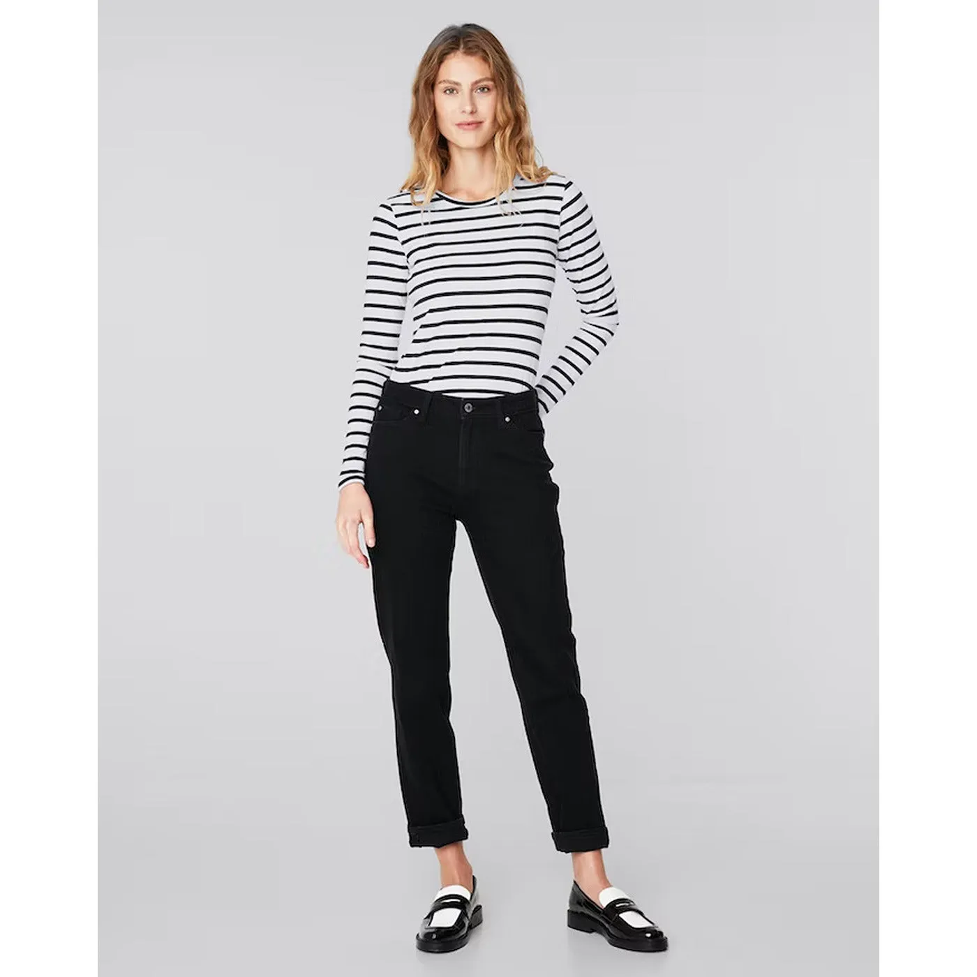 Black Mom Fit High Jeans